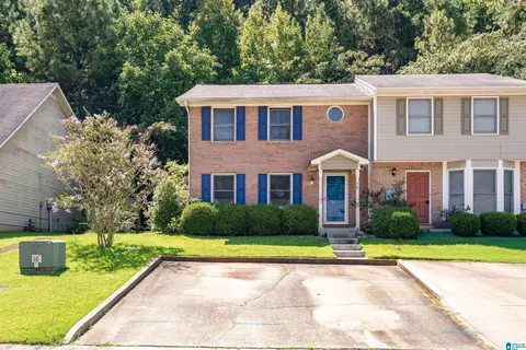 5197 Falling Creek Ln, Birmingham, AL 35235