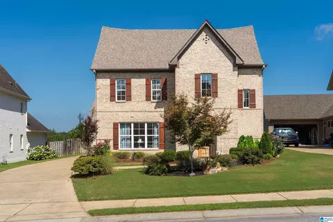 1056 Evan Cir, Chelsea, AL 35043