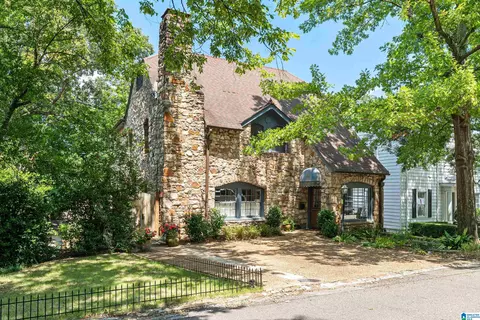 2408 Park Ln S, Birmingham, AL 35213