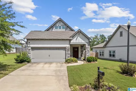 2716 Village Ln, Birmingham, AL 35211