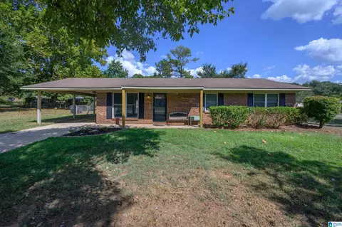 101 Meadowgreen Ln, Montevallo, AL 35115