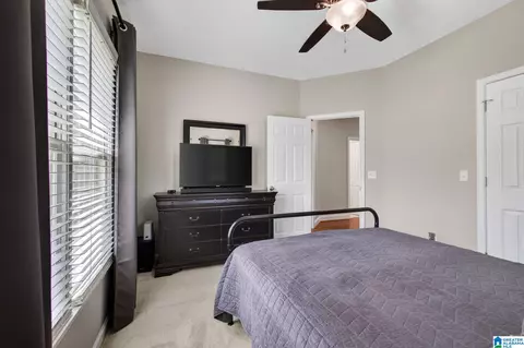 Bedroom - 807 Ola St, Clanton, AL 35045 photo 5 of 7
