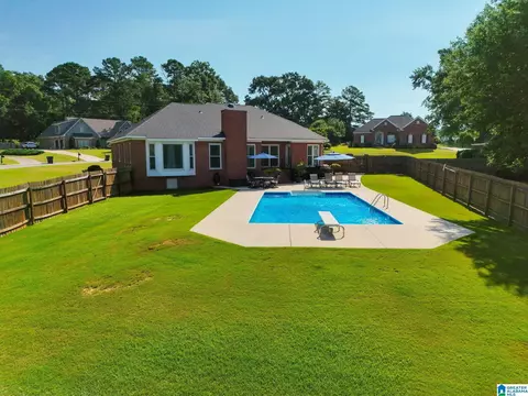 Exterior - 807 Ola St, Clanton, AL 35045 photo 3 of 5