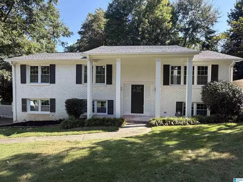 3425 Ridge Dell Cir, Vestavia, AL 35243