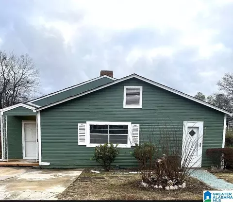 505 64th St, Fairfield, AL 35064