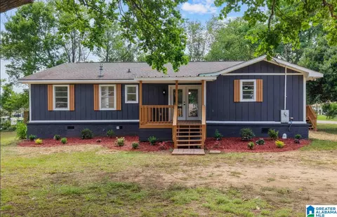 125 Moses Rd, Prattville, AL 36067