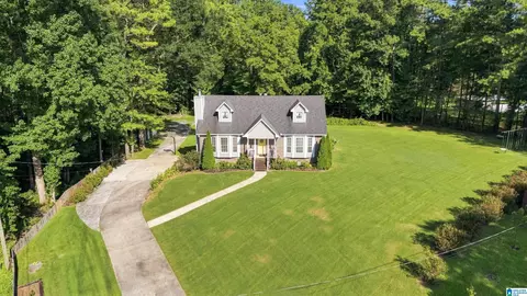 802 Pine Cir, Kimberly, AL 35091