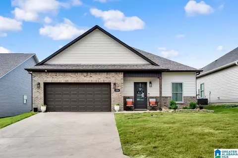 3756 Seaside Sparrow Cir, Bessemer, AL 35022