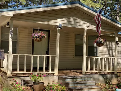 158 Lovette Ln, Sylacauga, AL 35151