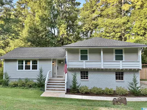 2295 Woodcreek Dr, Hoover, AL 35226