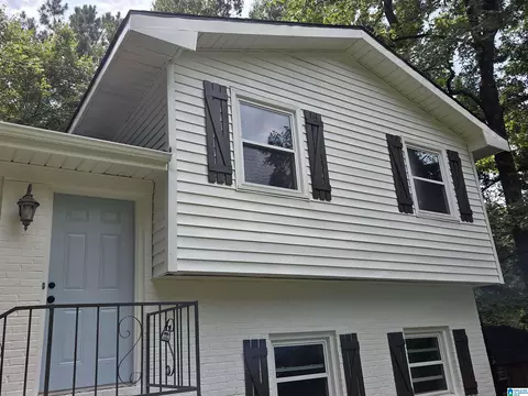2236 Lisa Ann Dr SE, Leeds, AL 35094