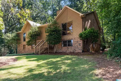 135 Top O Tree Ln, Hoover, AL 35244