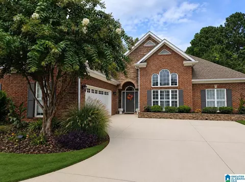 136 Thorn Berry Dr, Birmingham, AL 35242