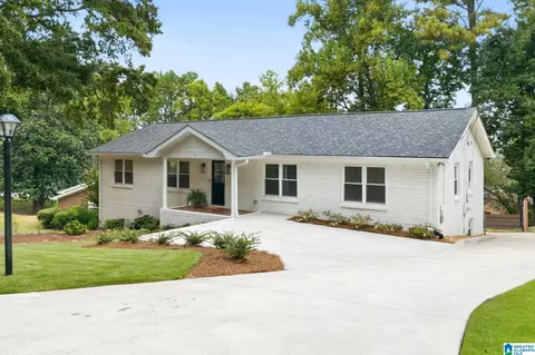 1604 Mountain Gap Cir, Birmingham, AL 35226