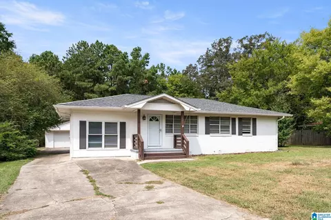 522 Virginia St, Gardendale, AL 35071