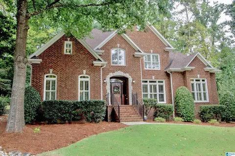 990 Cobble Creek Dr, Hoover, AL 35226
