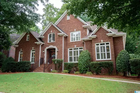 990 Cobble Creek Dr, Hoover, AL 35226