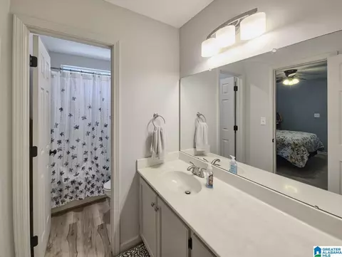 Bath - 521 Warrior Dr, Alabaster, AL 35007 photo 1 of 2