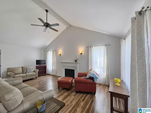 Living - 521 Warrior Dr, Alabaster, AL 35007 photo 2 of 2