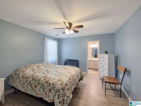 Bedroom - 521 Warrior Dr, Alabaster, AL 35007 photo 1 of 3