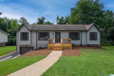 2416 Cove Cir NE, Center Point, AL 35215