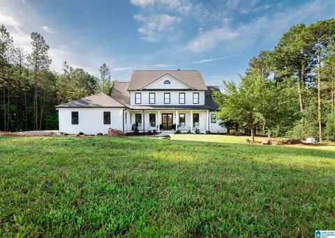 1083 Tara Dr, Columbiana, AL 35051