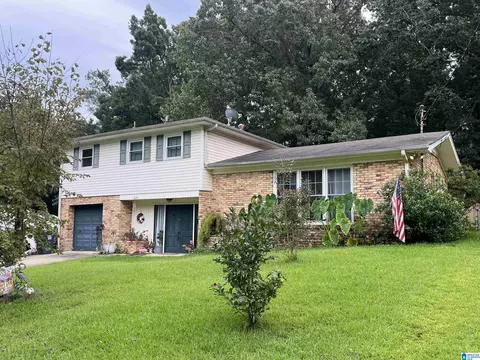 7125 Rowan Rd, Leeds, AL 35094