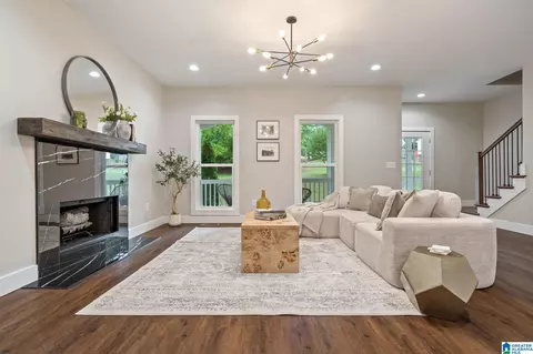 201 Shelby Forest Cir, Chelsea, AL 35043