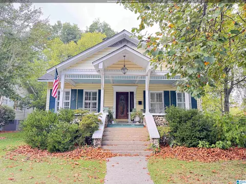1012 Highland Dr, Homewood, AL 35209