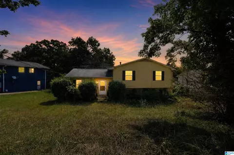 2811 Arrowhead Dr NE, Birmingham, AL 35215