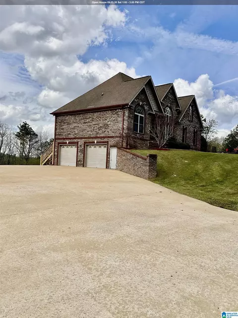 108 James St, Lincoln, AL 35096