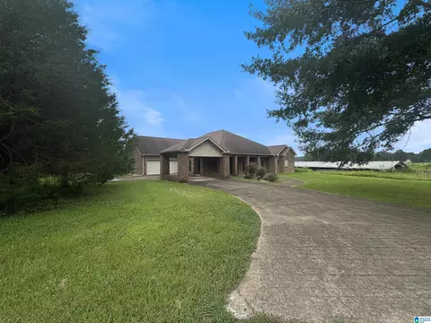 937 Sand Rock Ave, Sand Rock, AL 35983