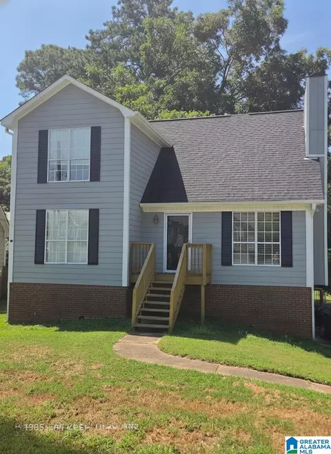 1805 Pebble Lake Dr, Birmingham, AL 35235