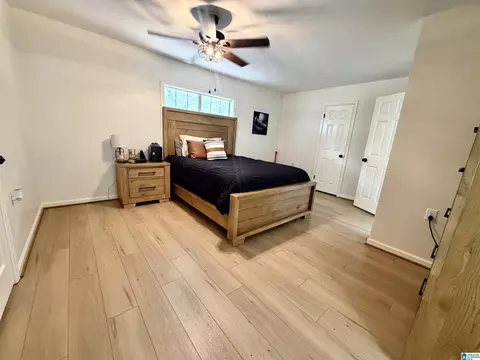 Bedroom - 717 Wyatt Rd, Clanton, AL 35045 photo 3 of 8