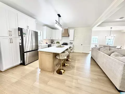 Kitchen - 717 Wyatt Rd, Clanton, AL 35045 photo 3 of 3