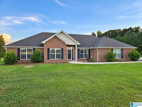 Exterior - 214 Buck Cir, Clanton, AL 35045 photo 1 of 5