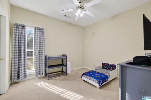 Bedroom - 214 Buck Cir, Clanton, AL 35045 photo 5 of 7