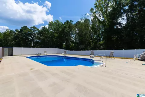 Exterior - 214 Buck Cir, Clanton, AL 35045 photo 3 of 4