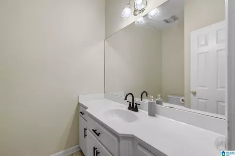 Bath - 214 Buck Cir, Clanton, AL 35045 photo 3 of 4
