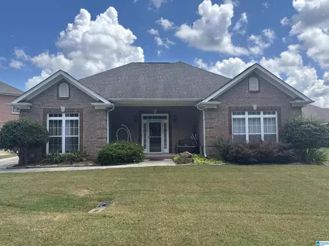 100 Morning Glory Dr, Pell City, AL 35128