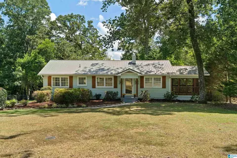 1601 Alford Ave, Hoover, AL 35226
