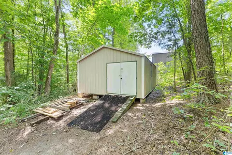 Exterior - 165 Brewer Ln, Warrior, AL 35180 photo 3 of 8