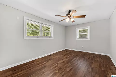 Bedroom - 165 Brewer Ln, Warrior, AL 35180 photo 3 of 5