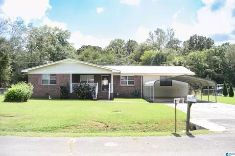 95 Meadow Ln, Eastaboga, AL 36260