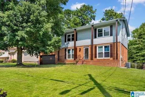 1717 6th Pl NW, Center Point, AL 35215