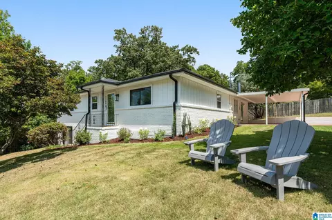 1109 Hardwick Ln, Homewood, AL 35209