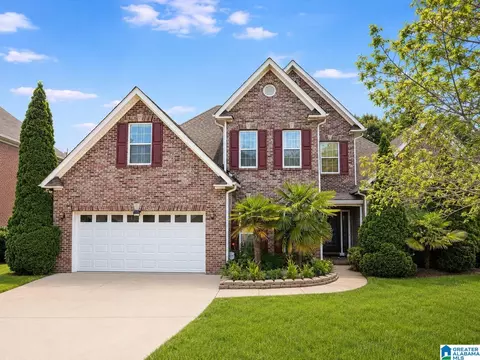 4812 Wood Springs Ln, Hoover, AL 35226