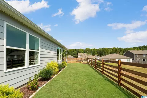 Exterior - 4161 Brookside Dr, Mount Olive, AL 35117 photo 10 of 10