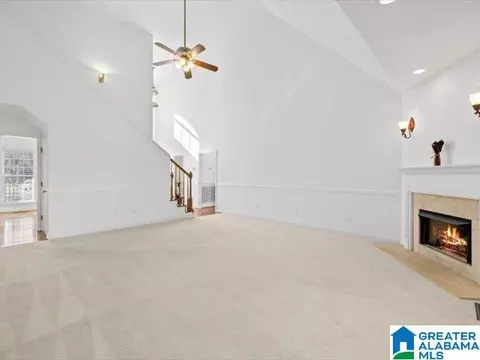 Living - 20 Deer Trce, Clanton, AL 35045 photo 3 of 3