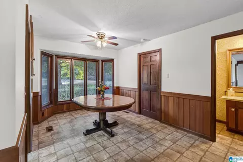 Dining - 501 Pineview Rd, Clanton, AL 35045 photo 1 of 3